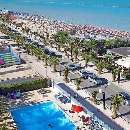 Accogliente Trilocale Turone A Due Passi Dal Mare Appartamento *