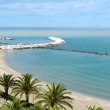 Accogliente Trilocale Turone A Due Passi Dal Mare *